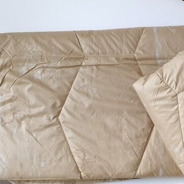 Žieminė antklodė su kupranugario vilnos užpildu (450 g/m²), 200x200 cm